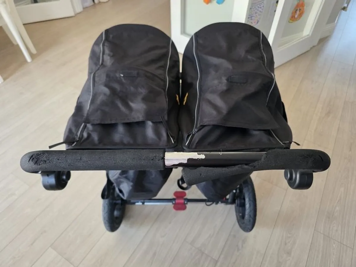 Out n About Nipper Double V4 Double Buggy - Image 3