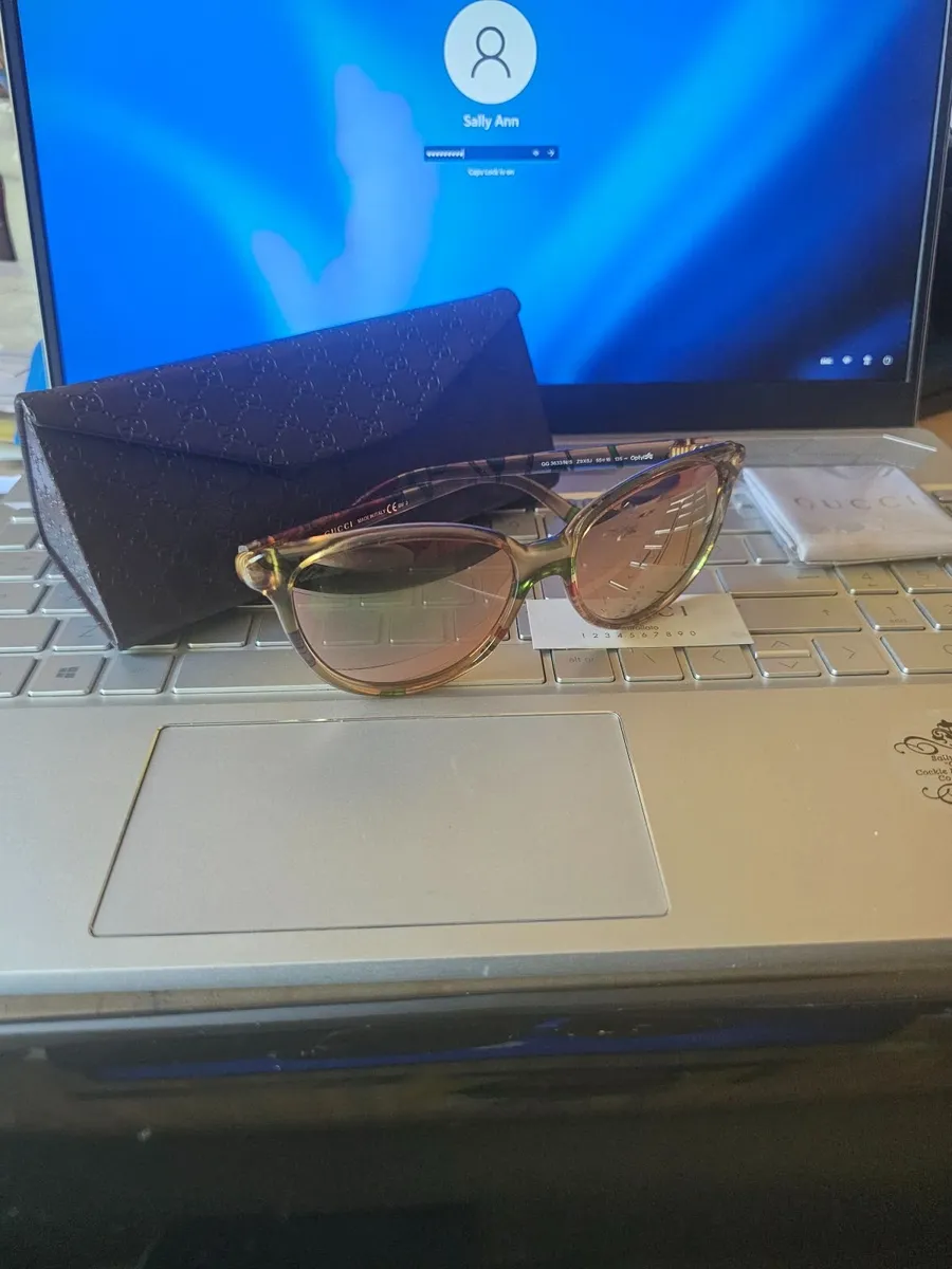 GUCCI Ladies Sunglasses / GG3633 / NS /135 /NEW - Image 2