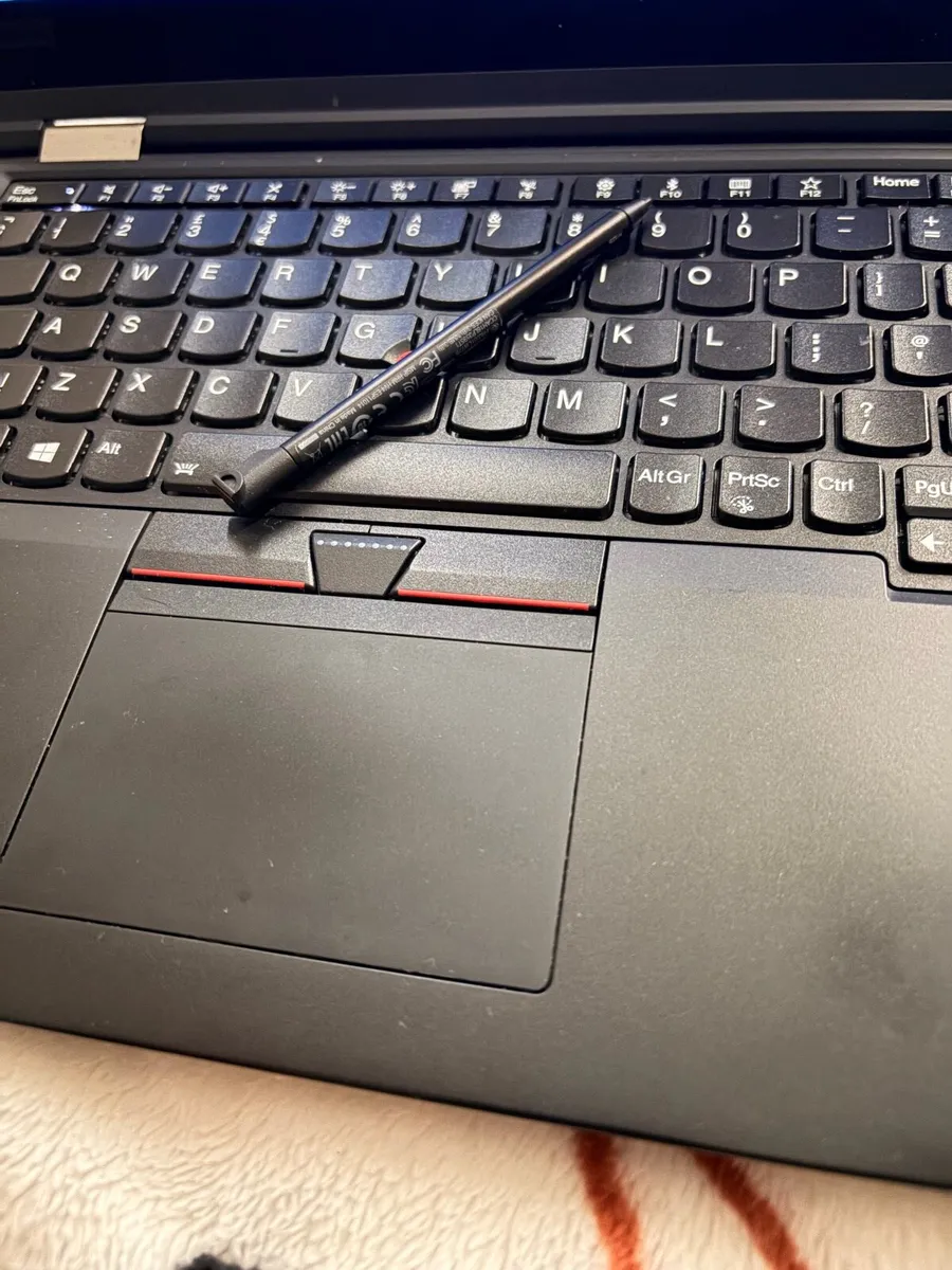 Laptop - Image 2