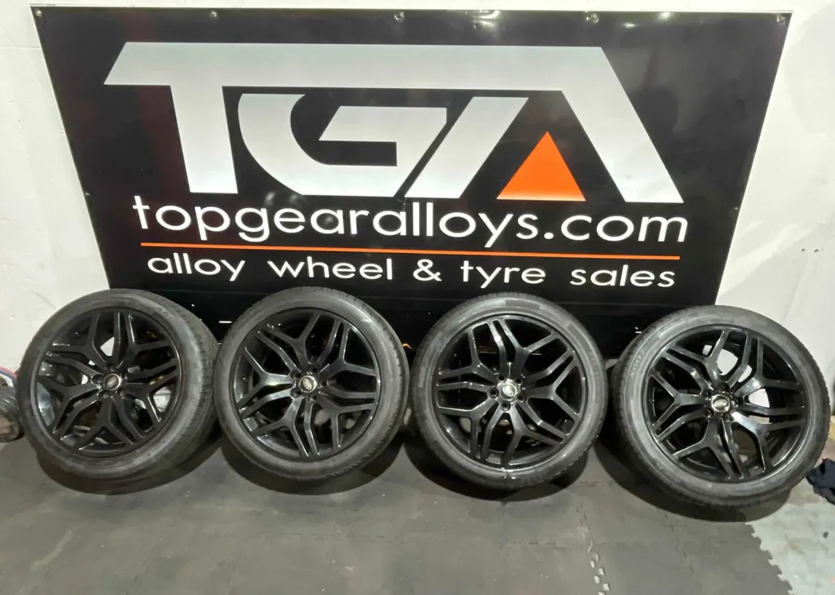 20" GENUINE RANGE ROVER EVOQUE ALLOYS & TYRES - Image 1