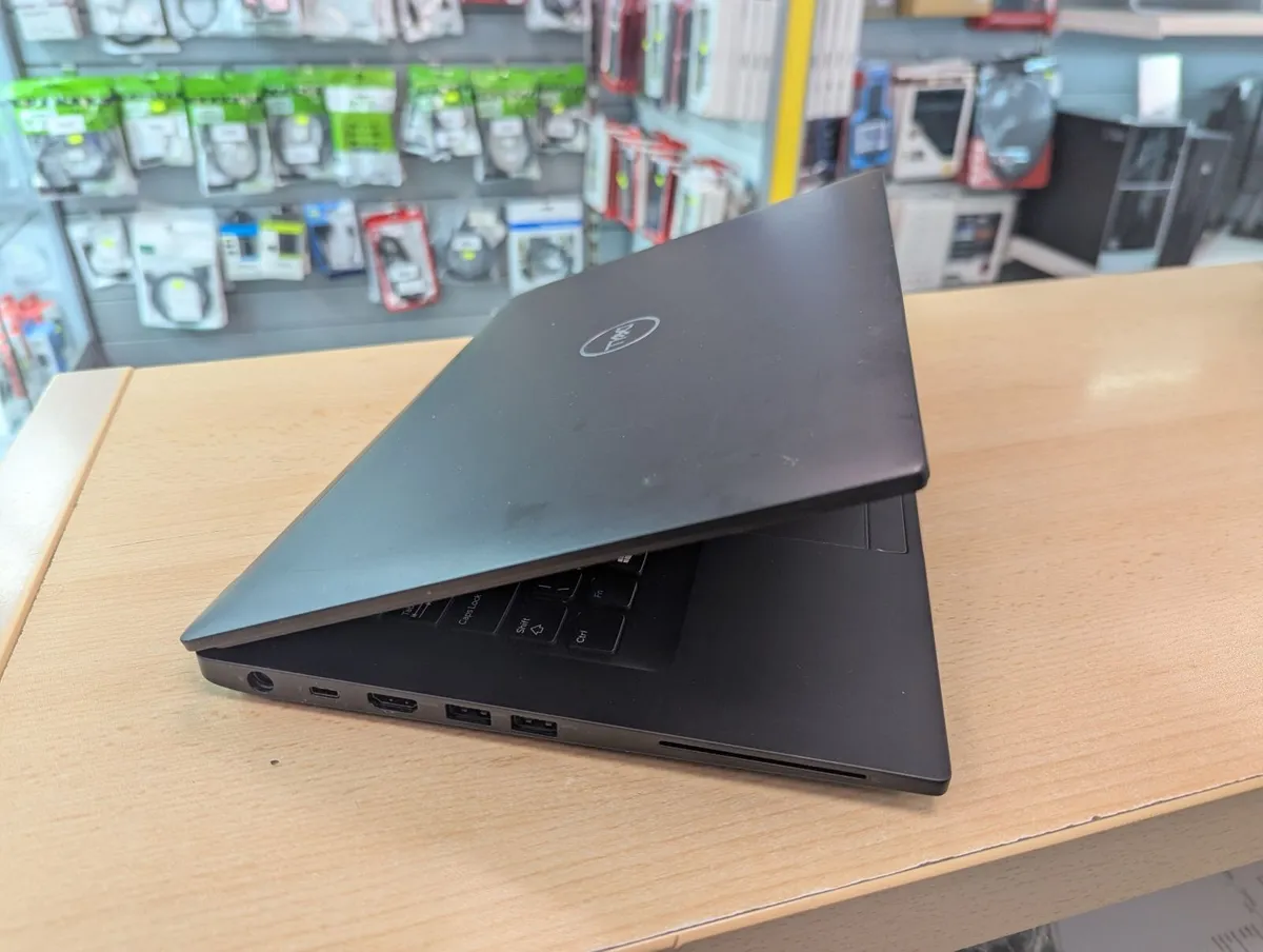 Dell Latitude 7490 - Image 3