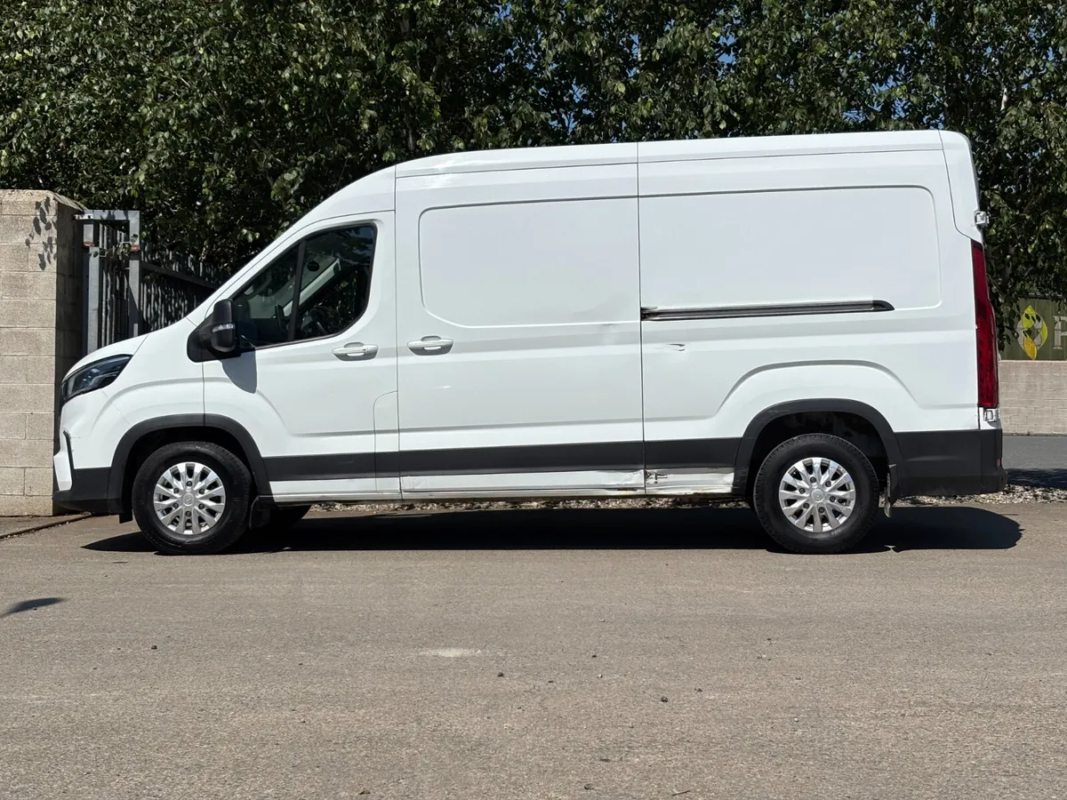 Maxus DELIVER 9 2023 - Image 3