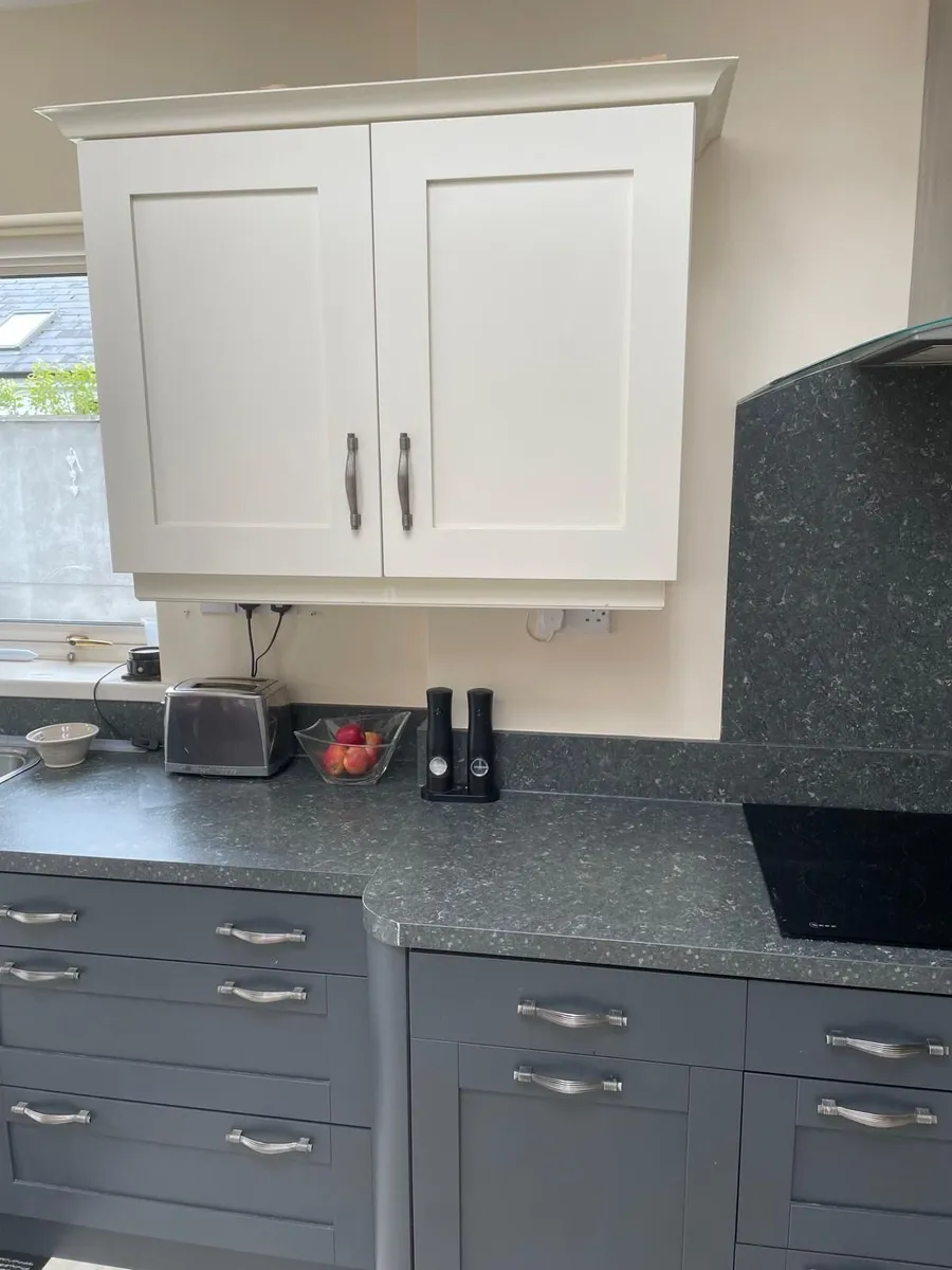 Fitted Kitchen - Image 3