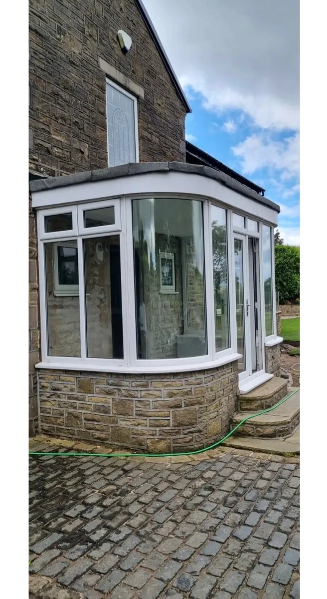 Conservatory/dismantled - Image 1