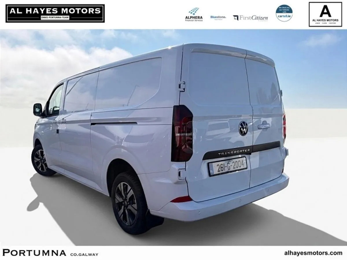 Volkswagen Transporter AUTOMATIC HIGHLINE LWB30 15 - Image 3