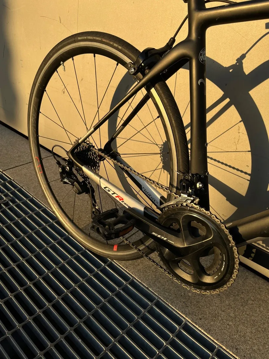 Wilier Triestina GTR Team Carbon Race Road Bike - Image 3