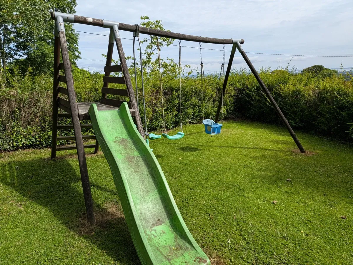 Swings and slide - Image 3