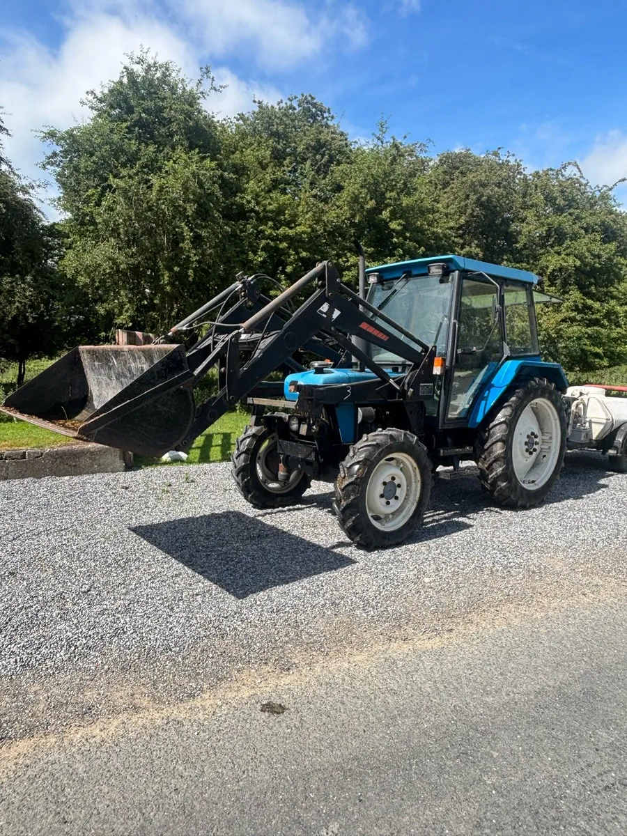 New Holland 4630 with Loader 4X4 - Image 4