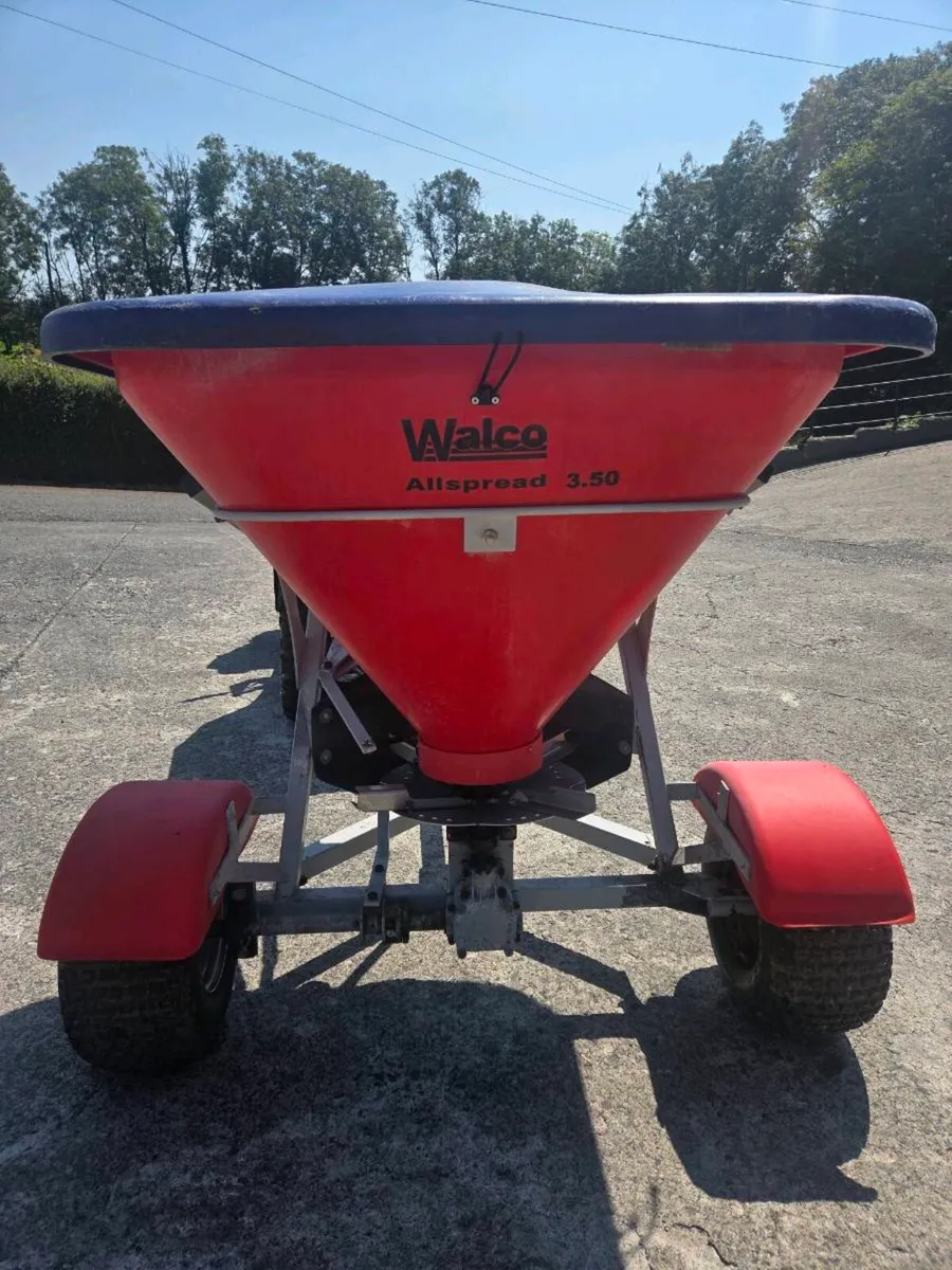 Quad fertiliser Spreader - Image 3