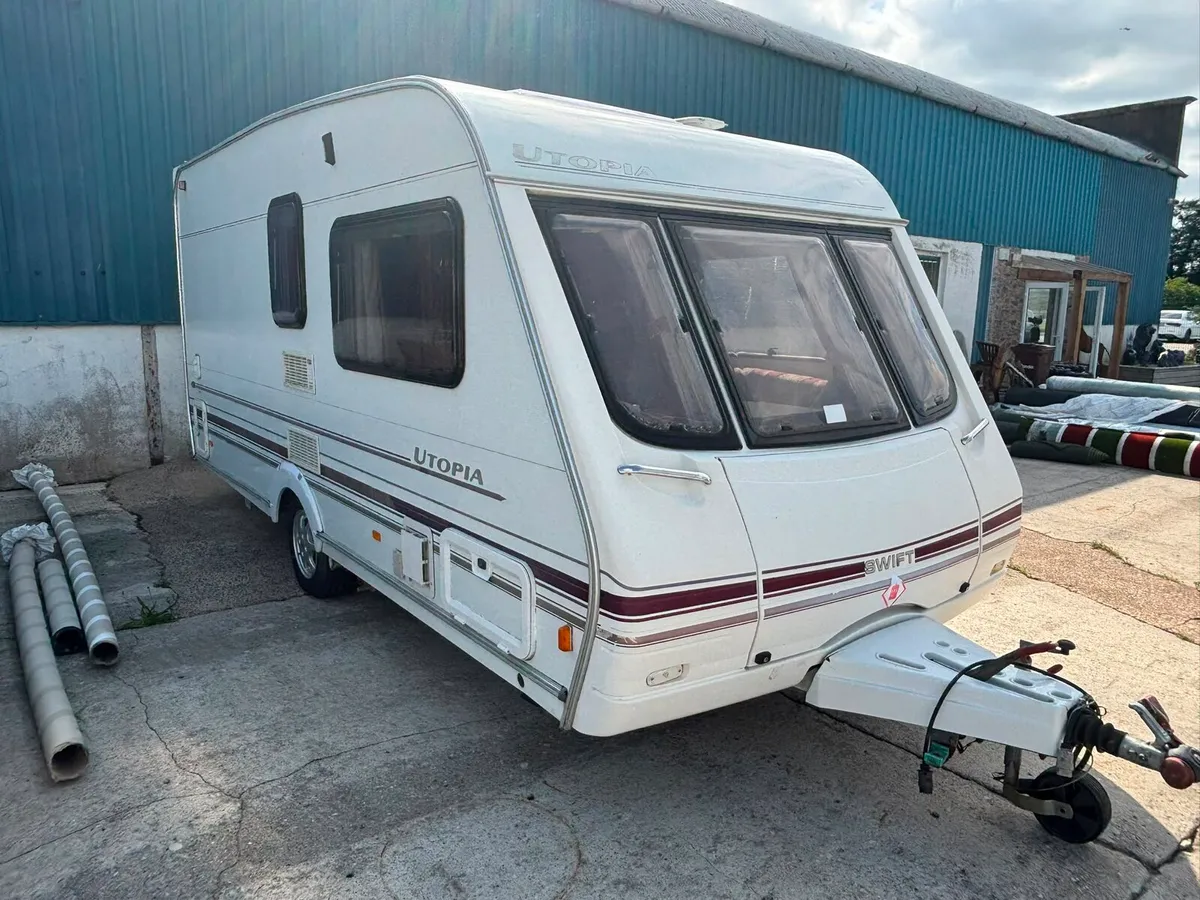 Sterling  2Berth Caravan - Image 2