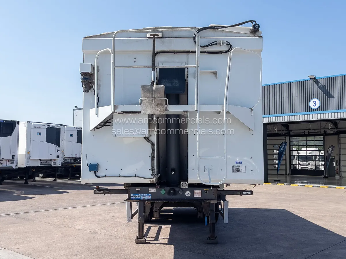 2016 WILCOX BULK TIPPING TRAILER - Image 2