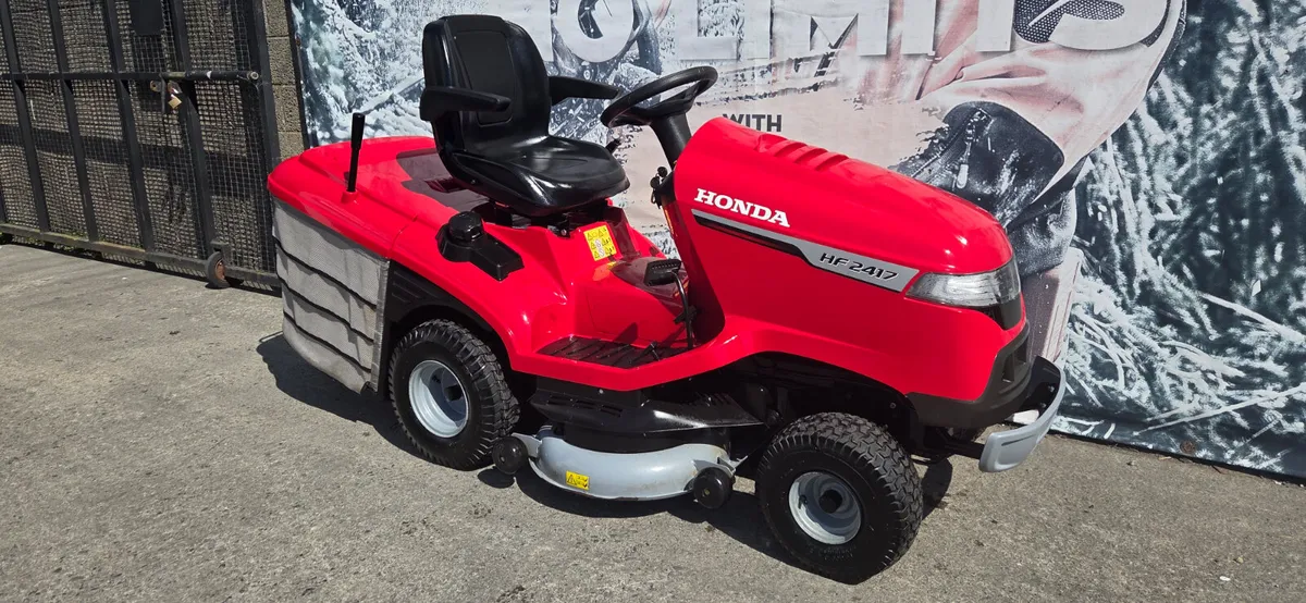 Honda HF2417HME Ride on Mower - Image 3