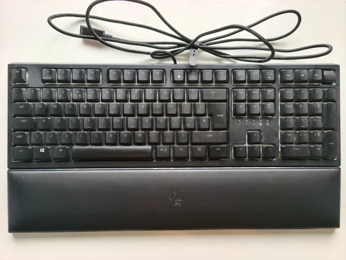 Razer Ornata V2 Gaming Keyboard - Image 4