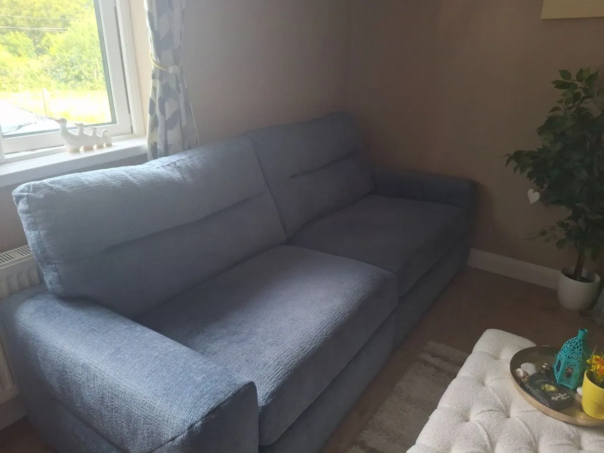 Sofa - Image 2