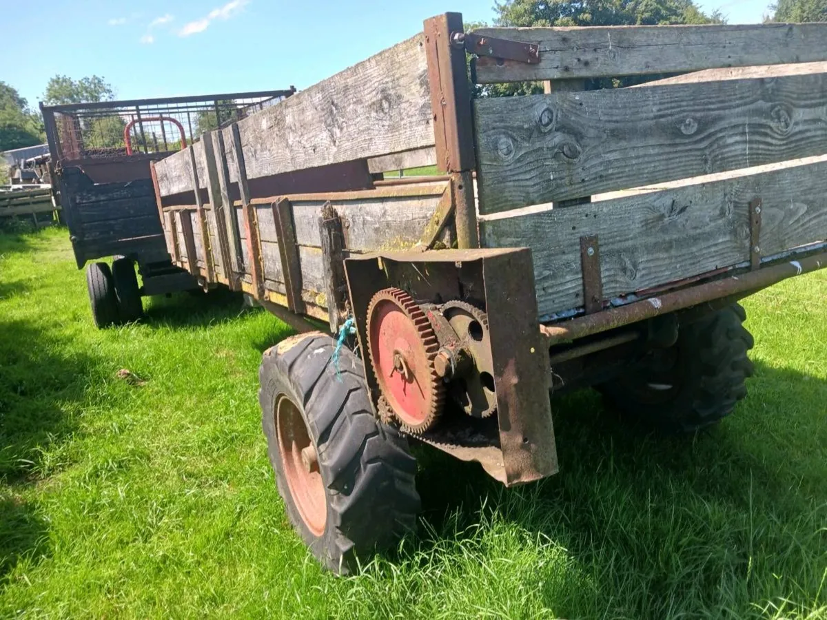 Large farm/feed Trailer - Image 2
