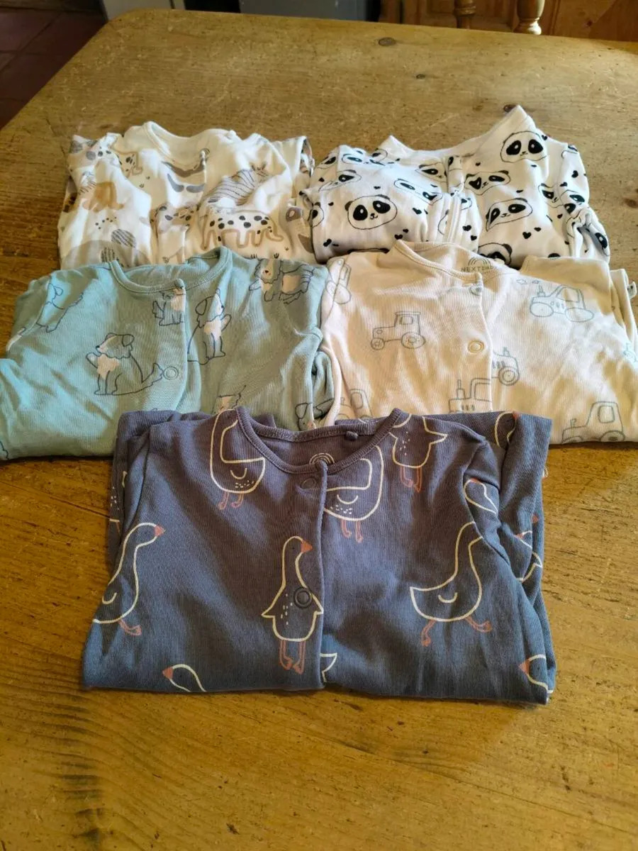 5 boys Next Babygrows, 0/3 months, great condition - Image 1