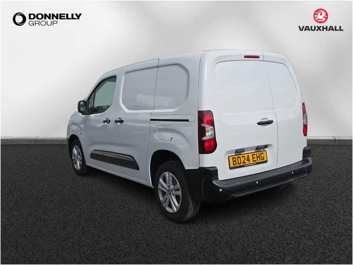Toyota Proace City L1 Diesel Design - Image 2