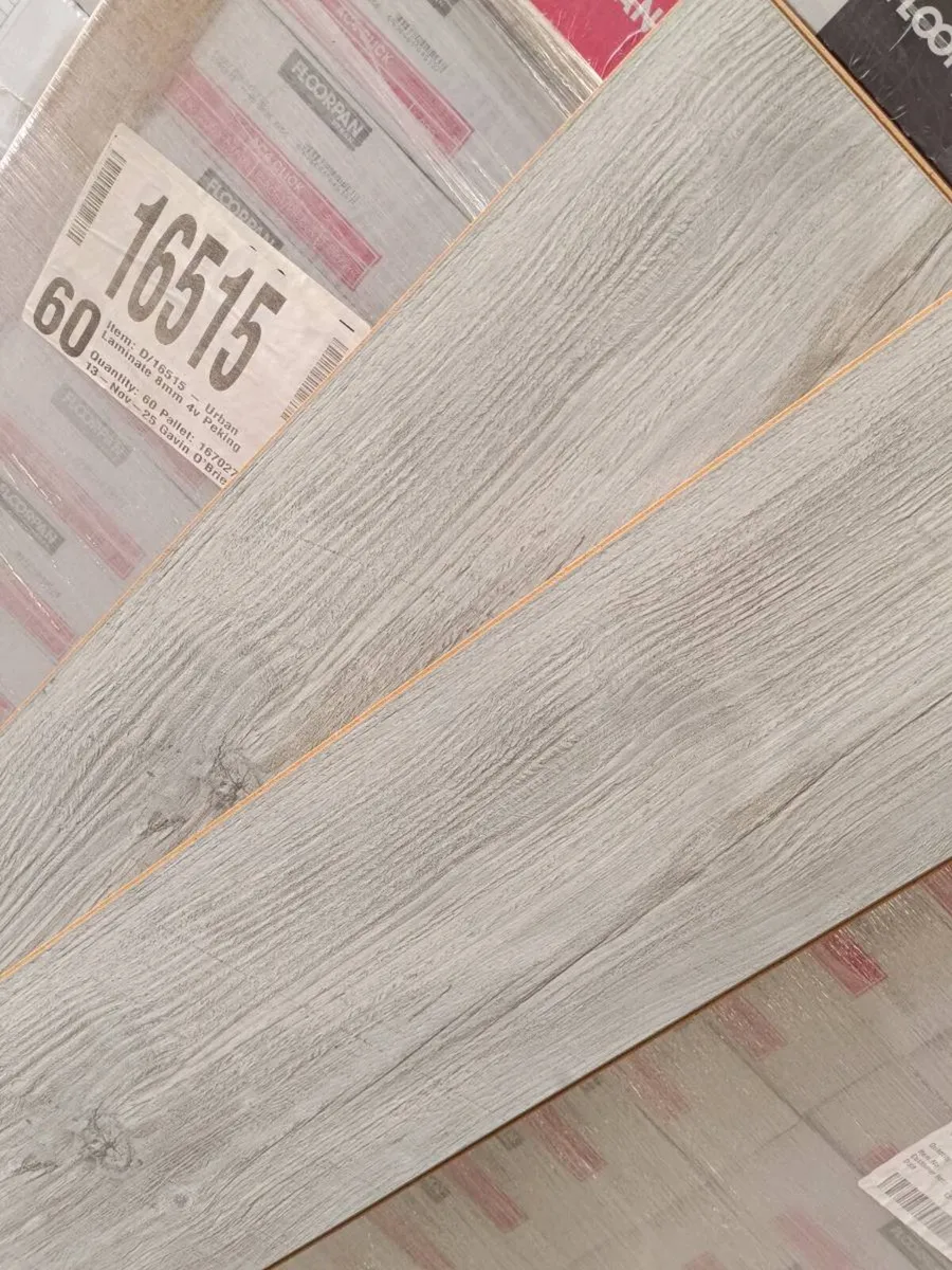 *NEW* 8MM LAMINATE FLOORING ☄️ - Image 1