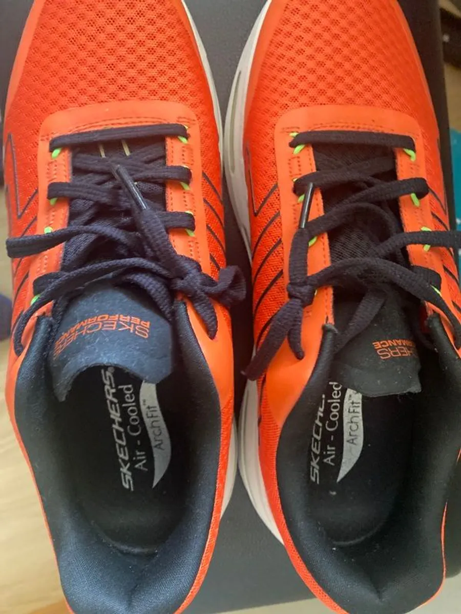 Skechers Archifit Air - Image 2