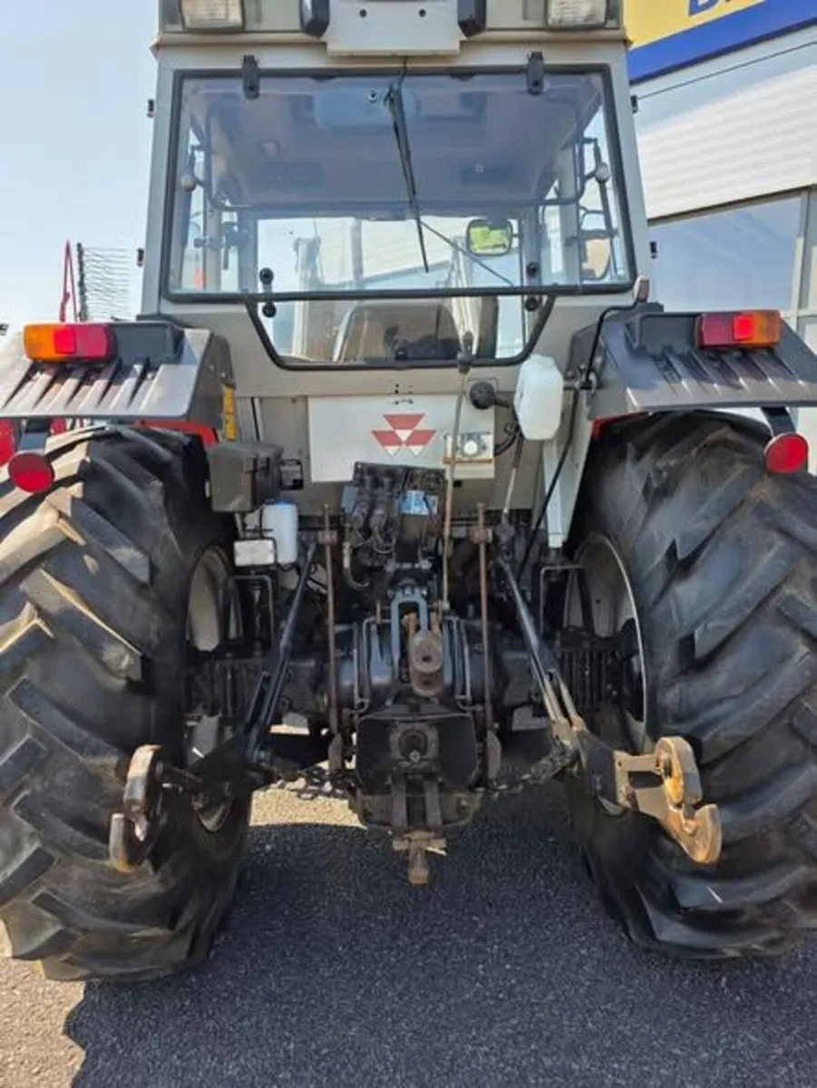 Massey Ferguson 390 4wd - Image 4