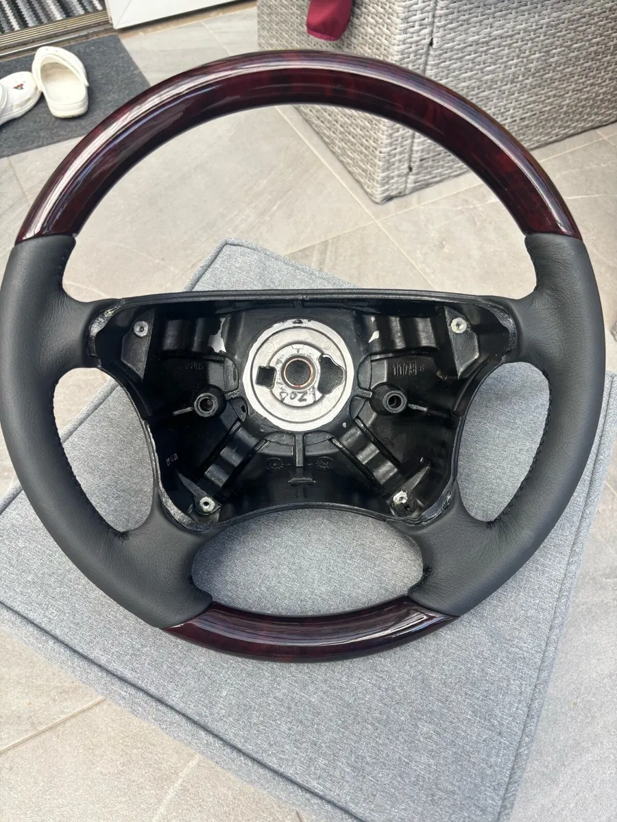 W210 wood stering wheel - Image 1