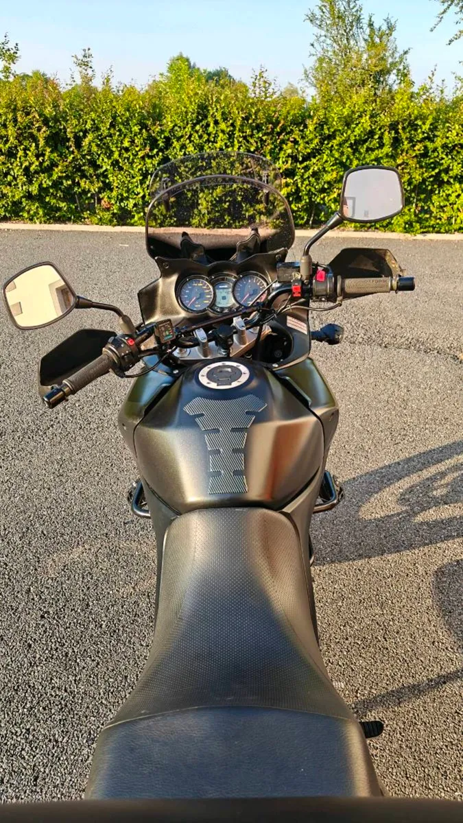 Suzuki dl650 v-strom 2009 - Image 2