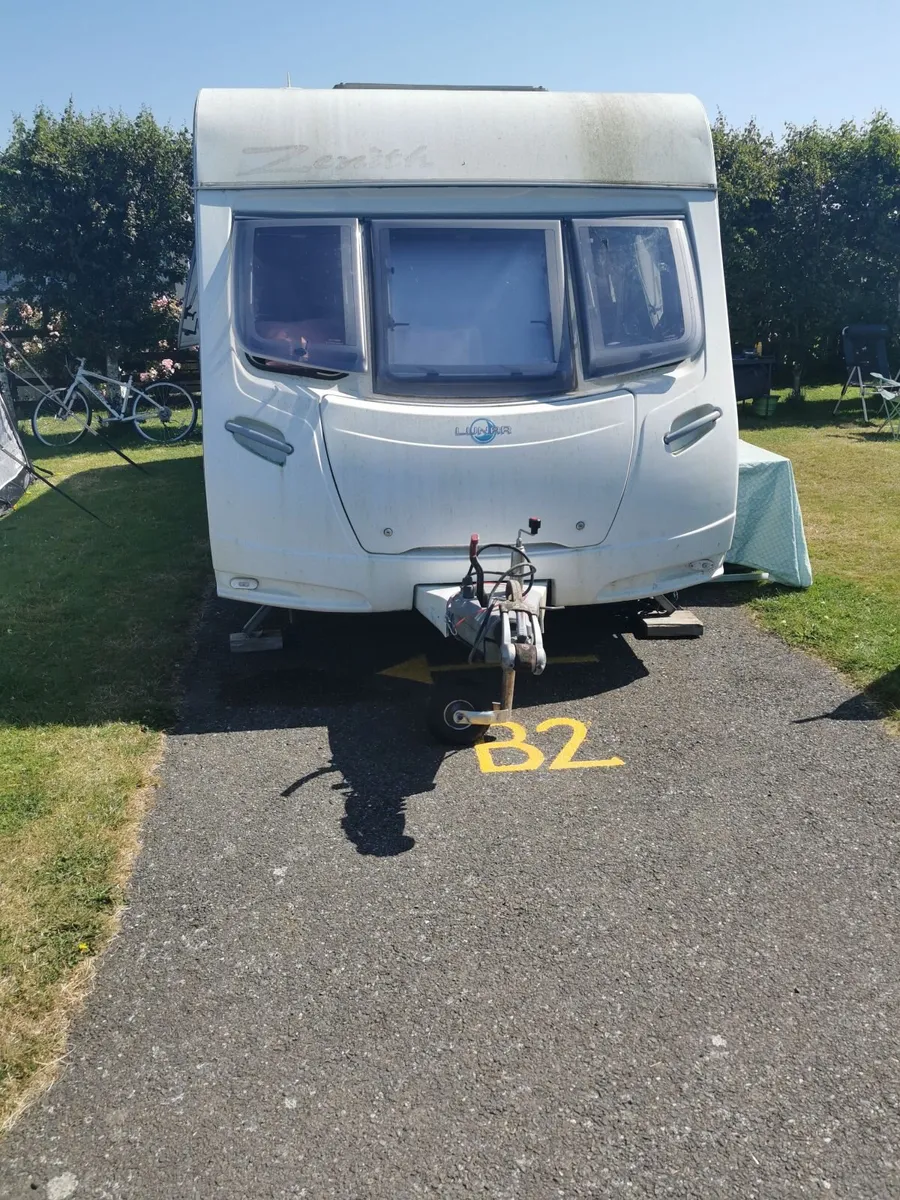 Caravan - Image 1