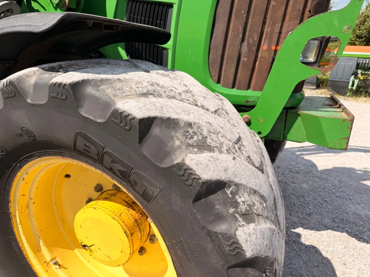 2012 John Deere 6930  & Loader - Image 3