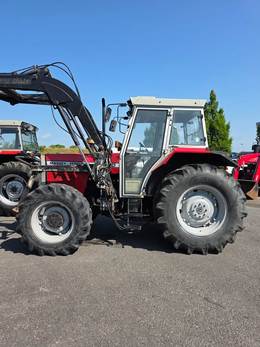 Massey Ferguson 390 - Image 1
