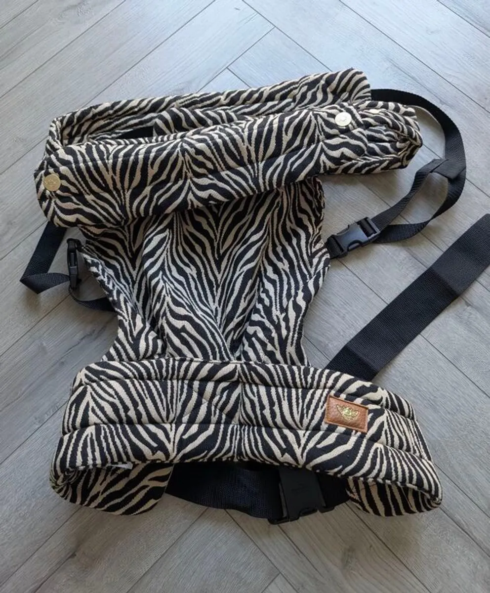 baby carrier - Image 1