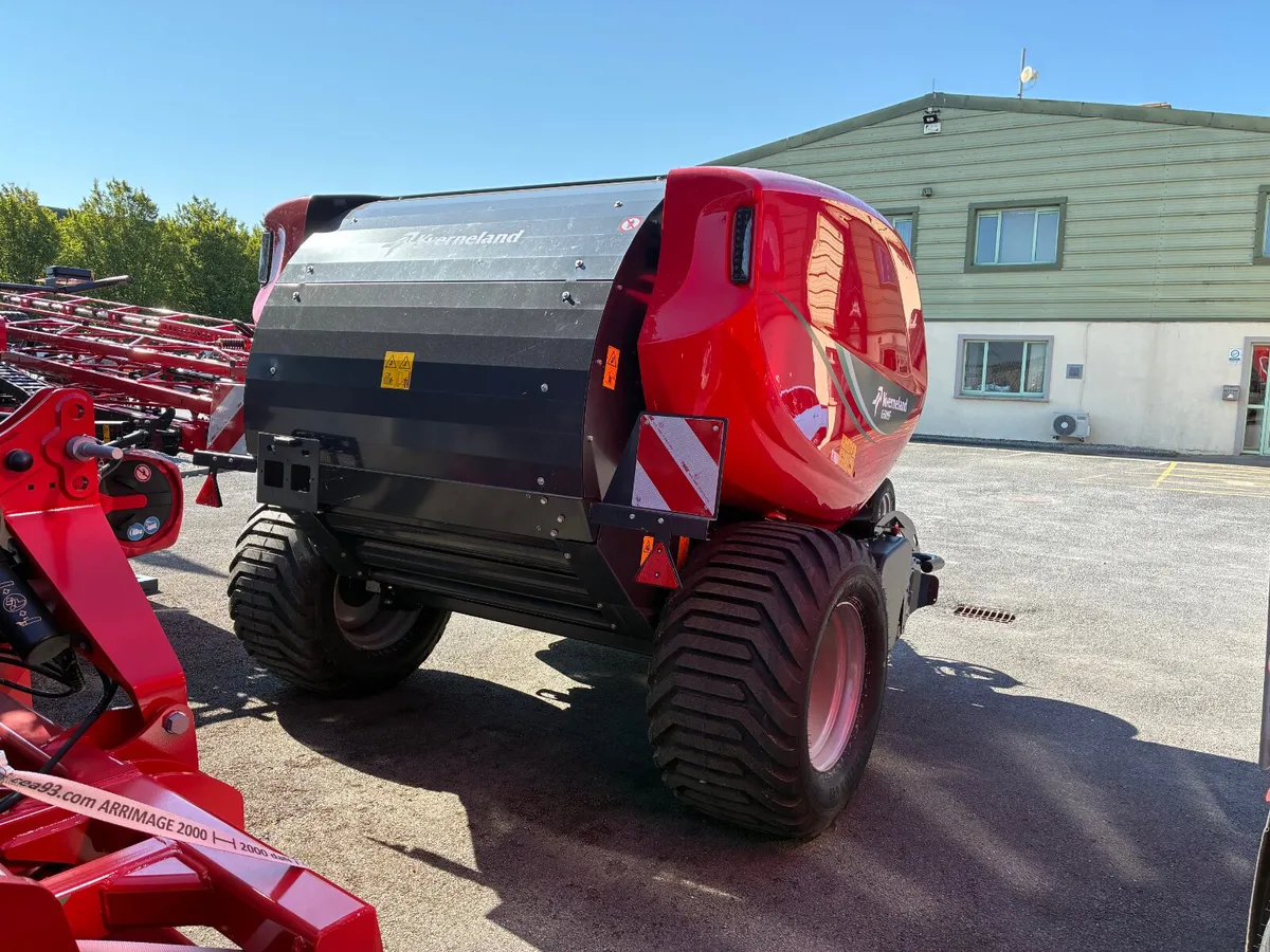 Kverneland 6500F Fixed Chamber (NEW 2024 Model) - Image 3