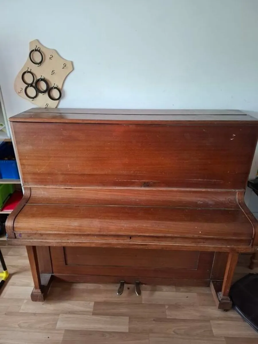 piano - Image 2