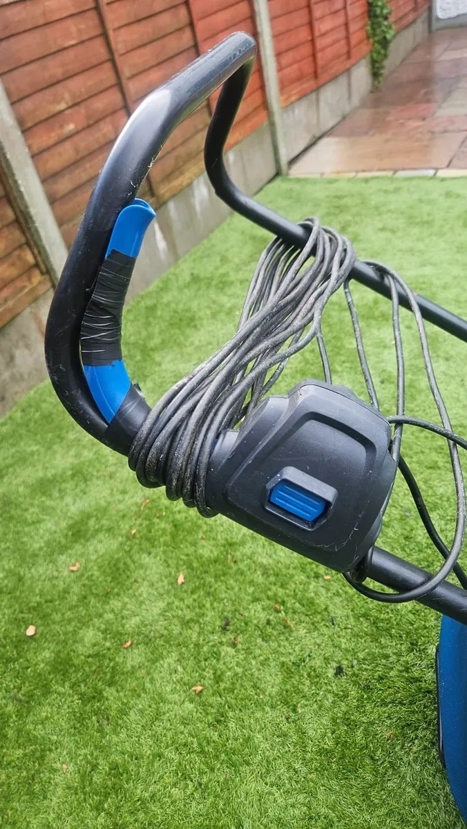 Lawnmower - Image 4