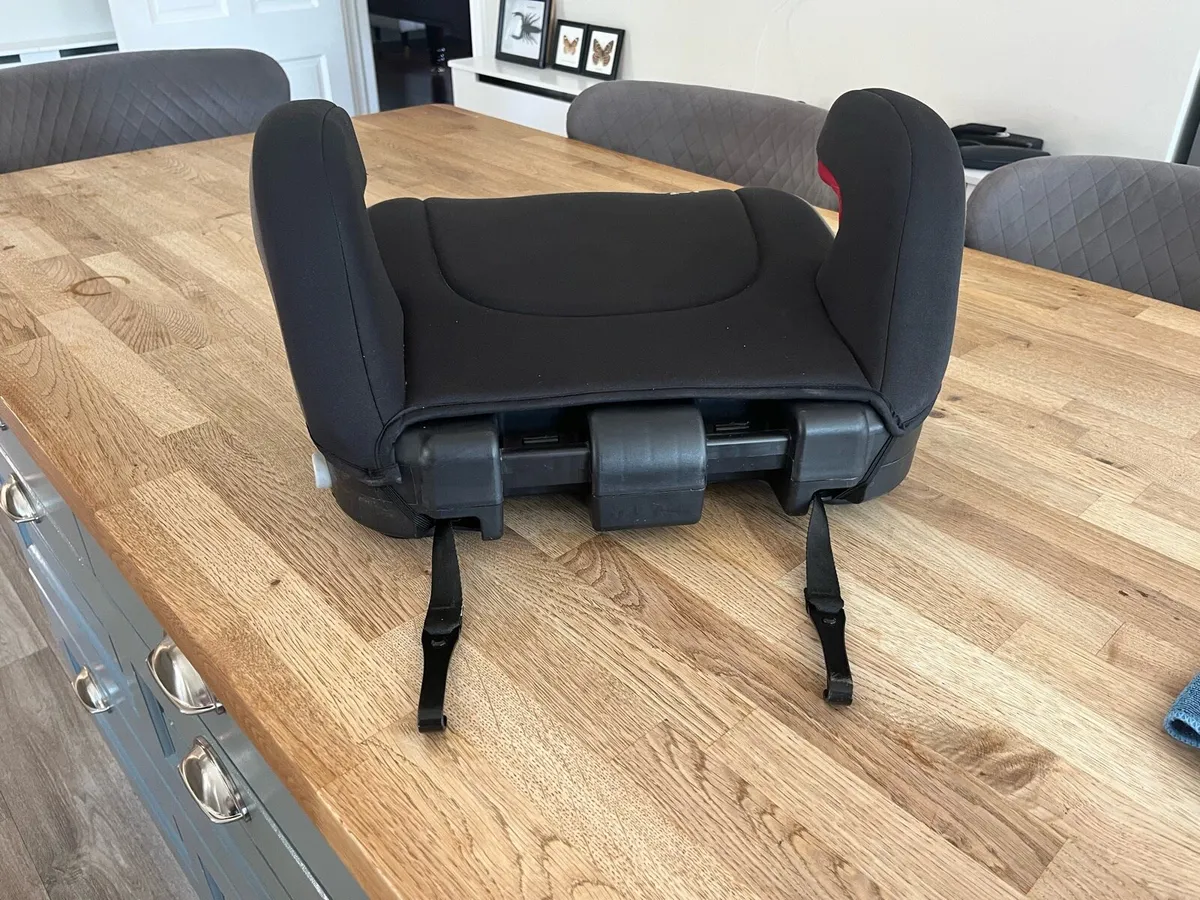 Joie high back car seat - Image 4