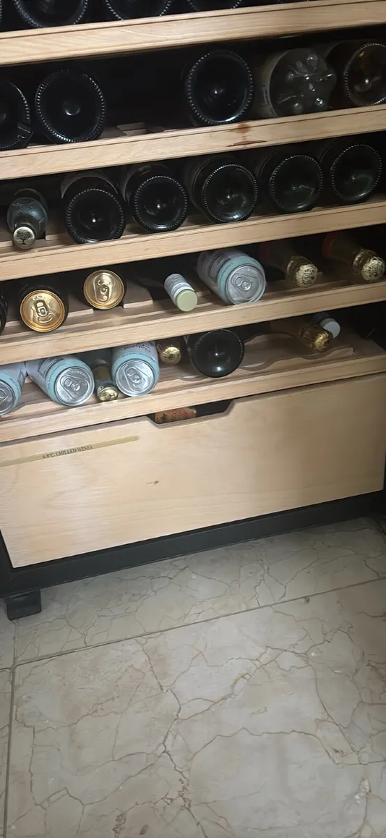 Amana wine cooler - Image 1