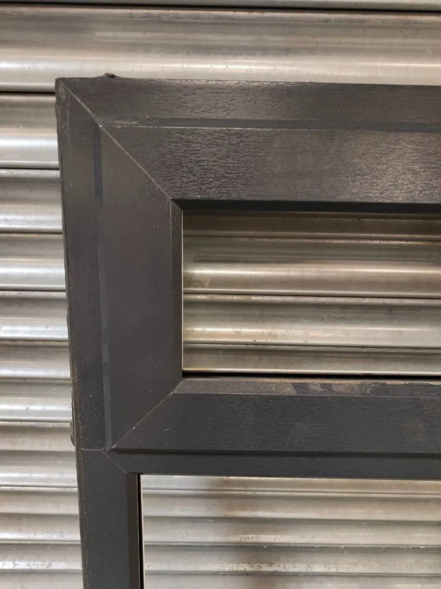 Double Glazed Window - Anthracite - 585 x 1095 mm - Image 2