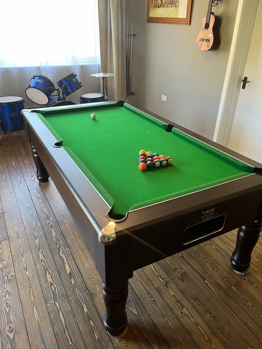 Pool table 6' x 3' (Playing Surface) - Image 4