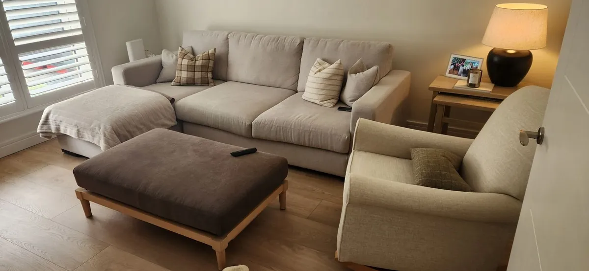Finline Furniture L Shaped Sofa - Image 3