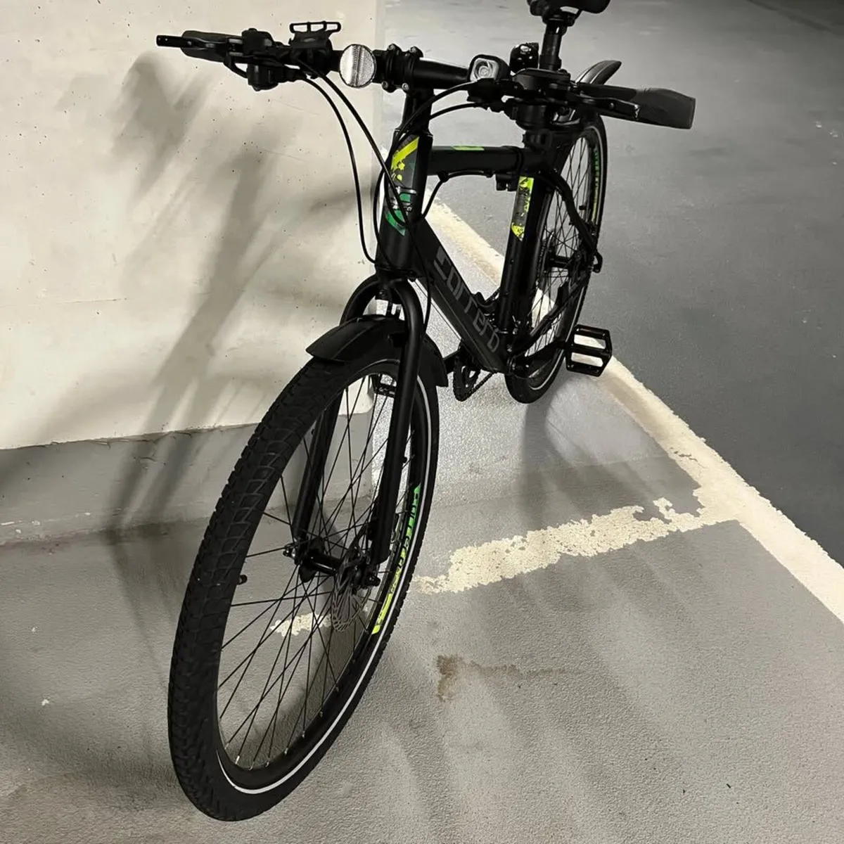 Carrera Subway 2 Men Hybrid Bike + accessories - Image 2