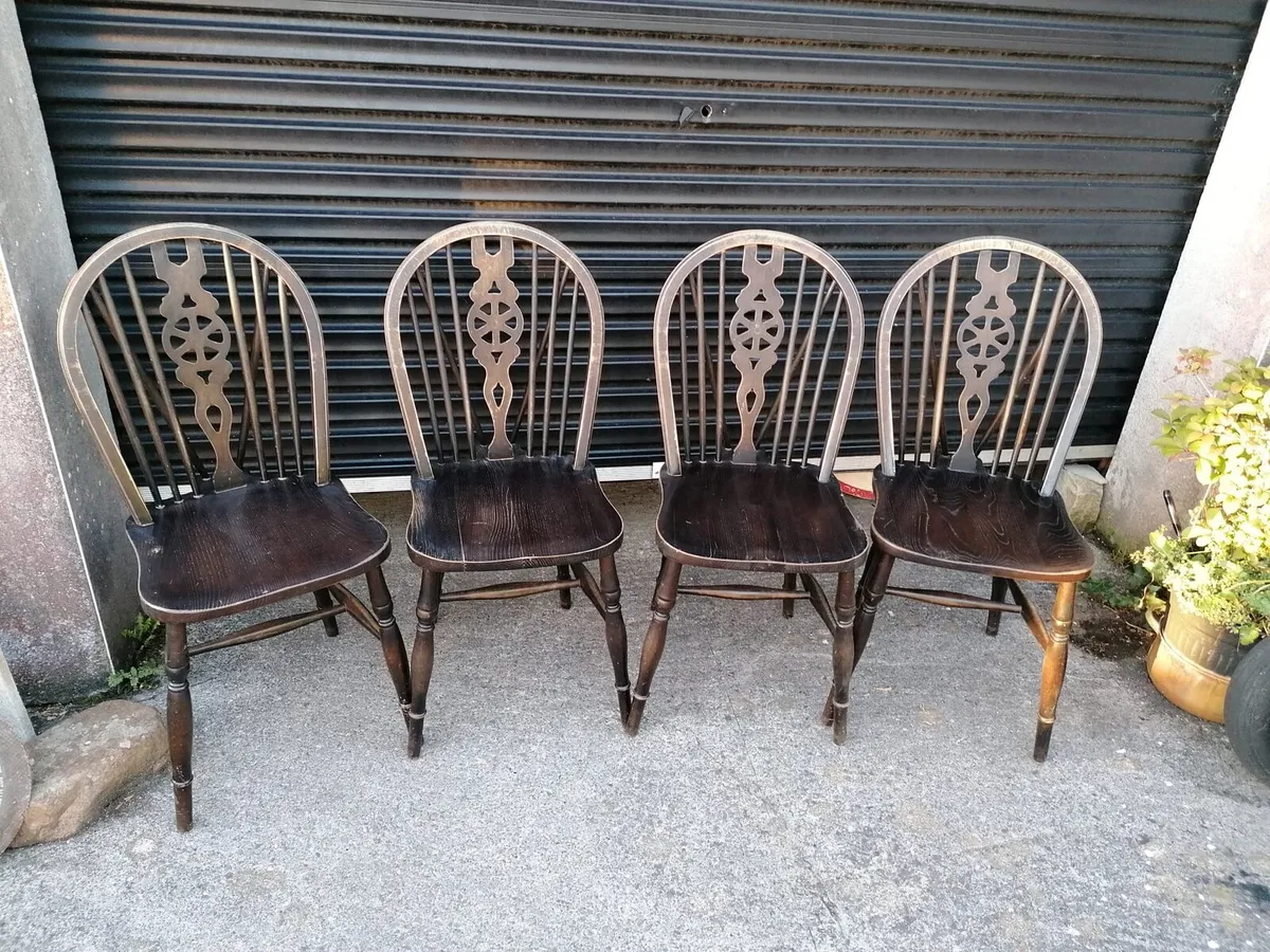 Harlequin set of 6 Beach & Elm Wheel Back Kitchen - Image 2