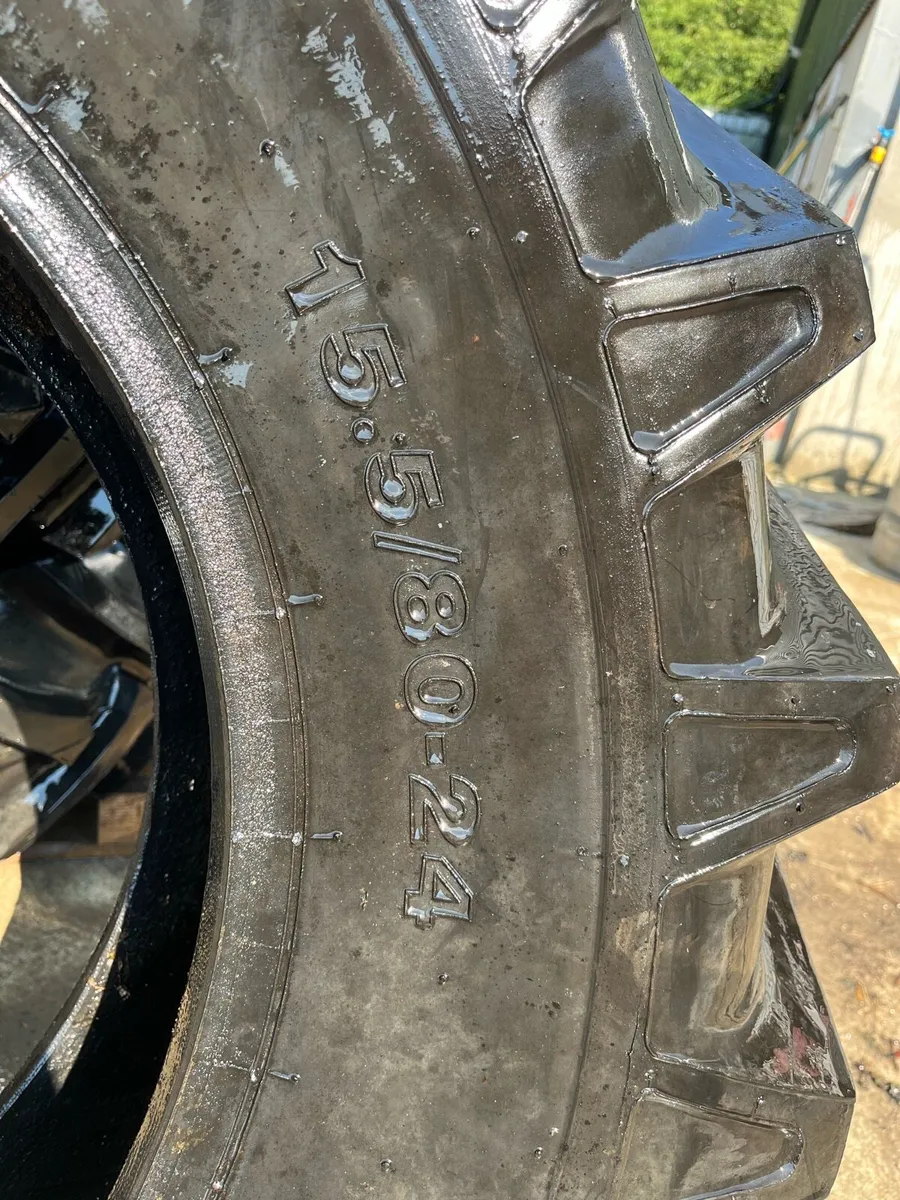Tractor tyres - Image 3