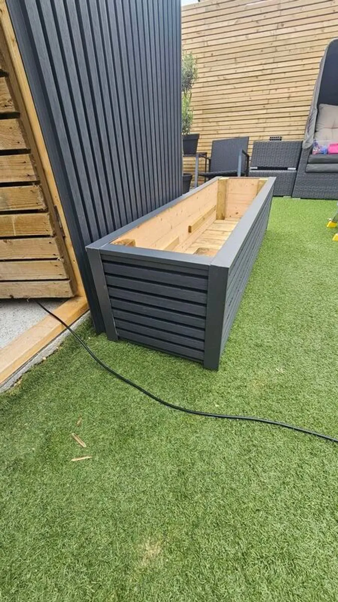 planter box composite Grey - Image 2