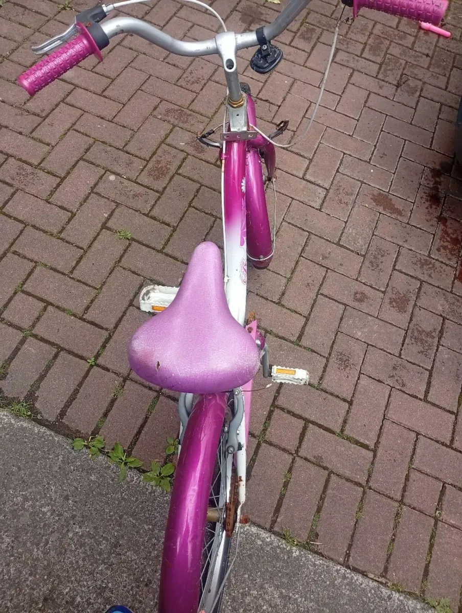 Girls bike - Image 3