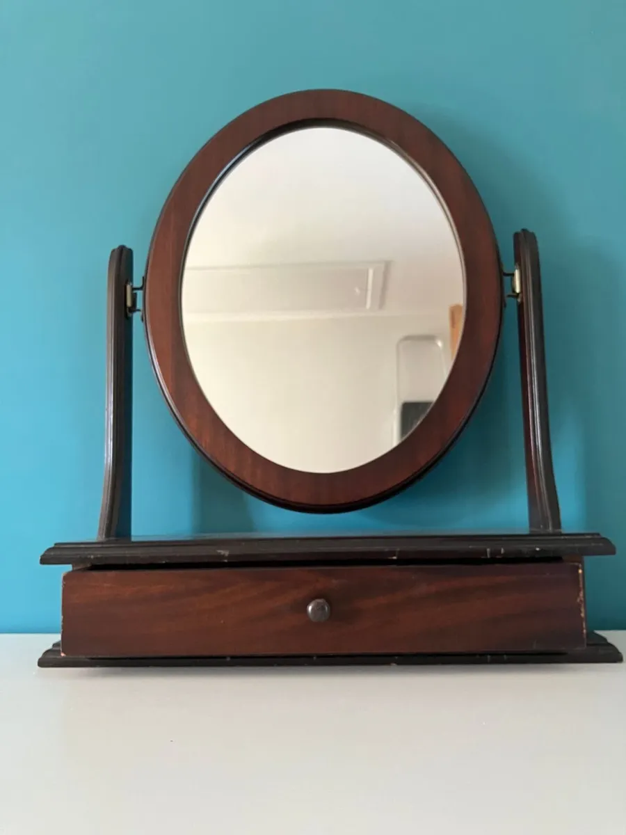 Antique dressing table mirror - Image 1