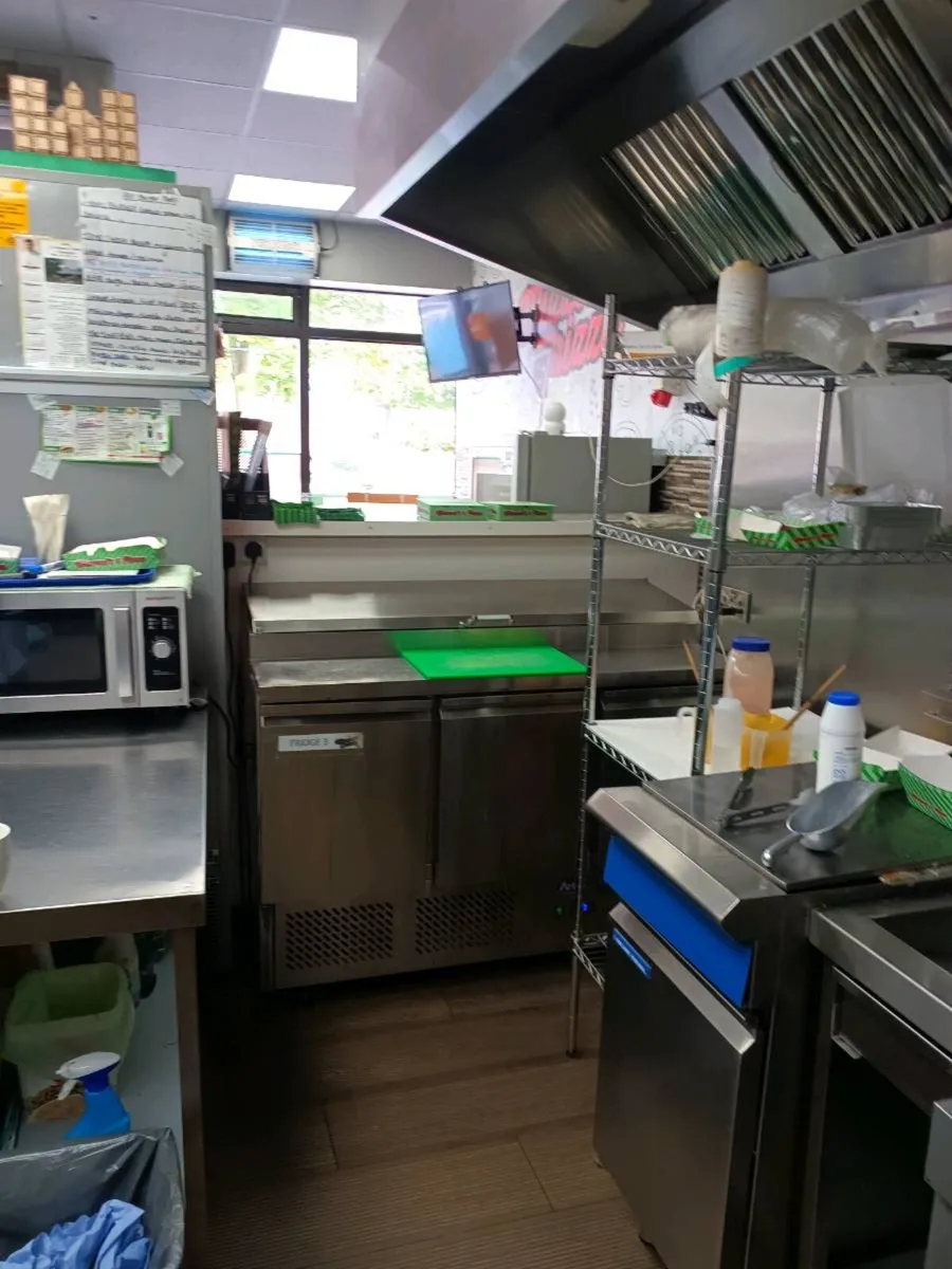 Pizza shop - Image 4