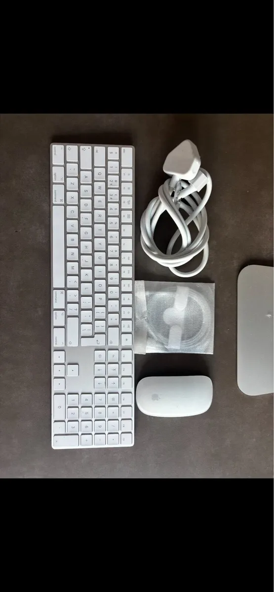 Apple iMac 27” 5k Retina (2020) - Sealed/Unused - Image 3