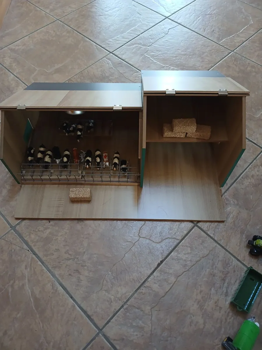 Farm shed set - Image 1
