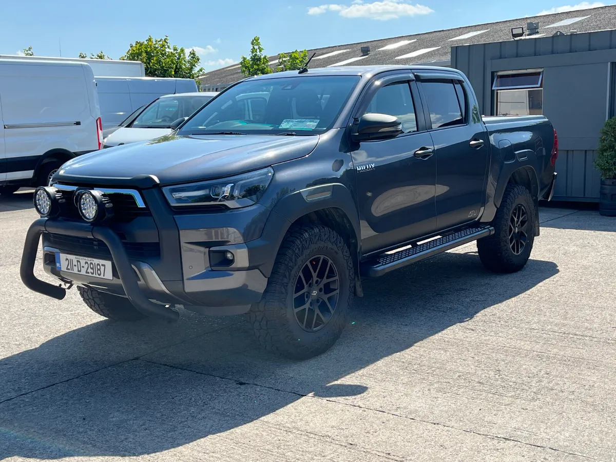 2021 TOYOTA HILUX ARCTIC TRUCK ATU 33 - Image 3