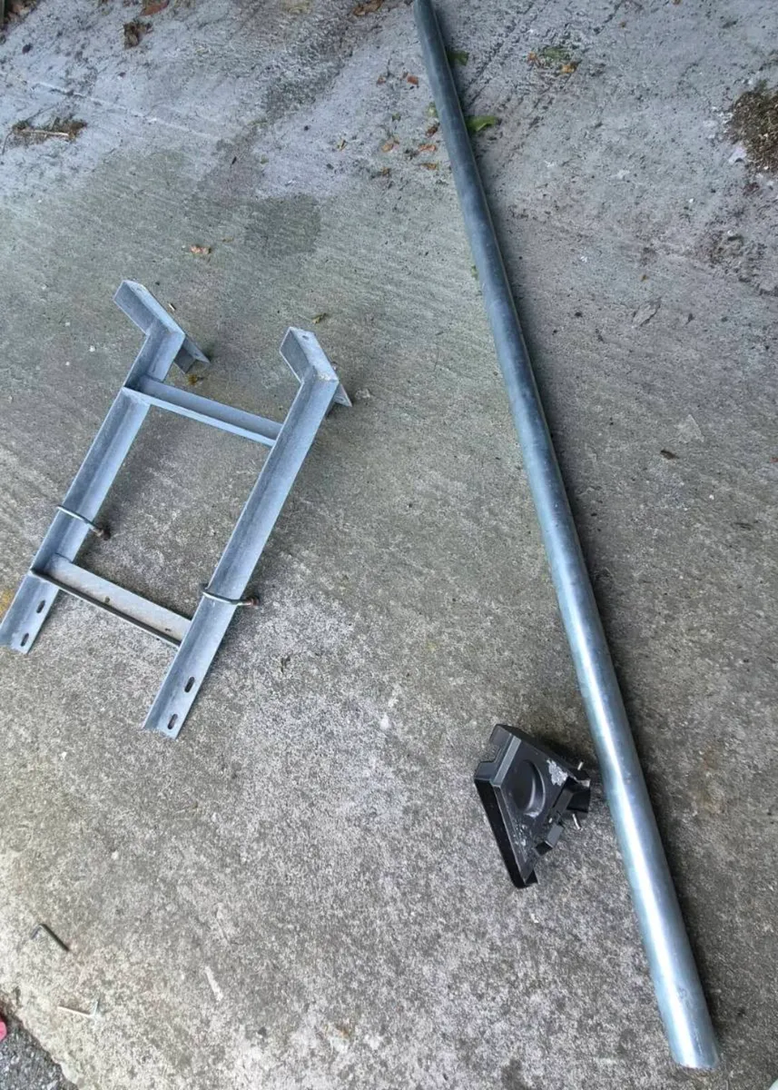 Starlink Gen 2 Kit Complete With Heavy Duty Galvan - Image 1