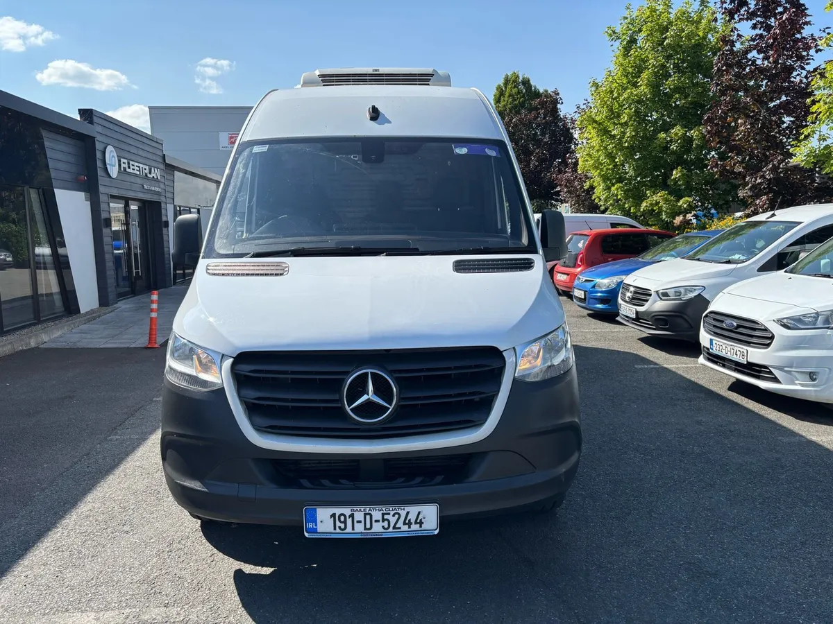 Mercedes Sprinter 314/43 fridge - Image 2